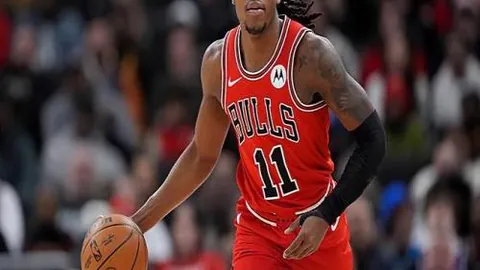 麦卡利斯特封出马尔穆什射门“受伤”却笑颜如花